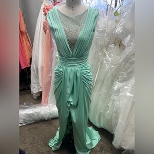 Elegant Mint Evening Gown